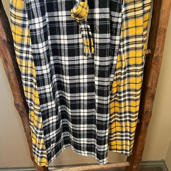 UQNATU Nomad Dress - Mixed Plaid Size Snall & Medium - Picture 6 of 13